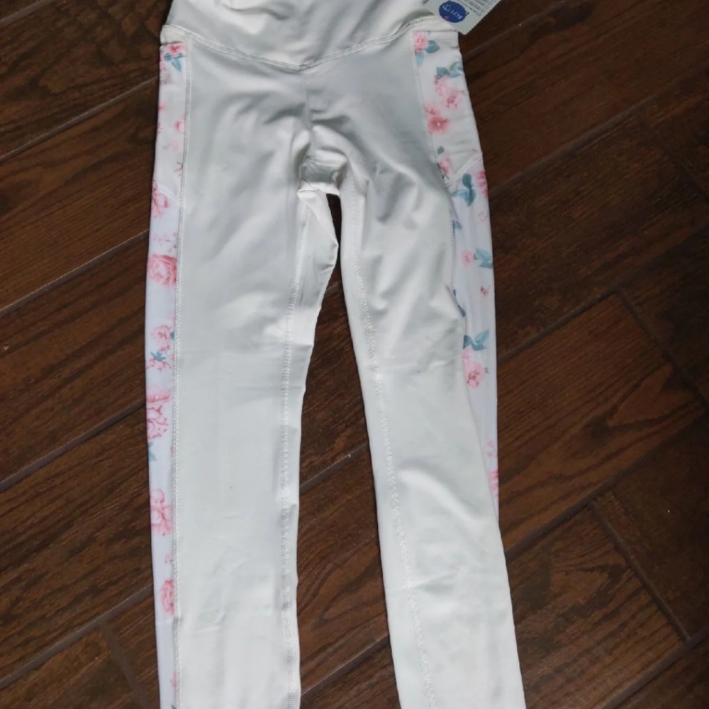 SOLD- Leggings